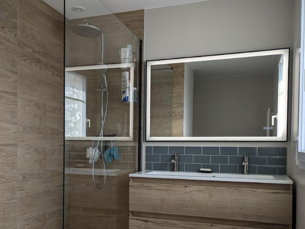 Renovation-salle-de-bain-moderne-BCH-plomberie-chauffage